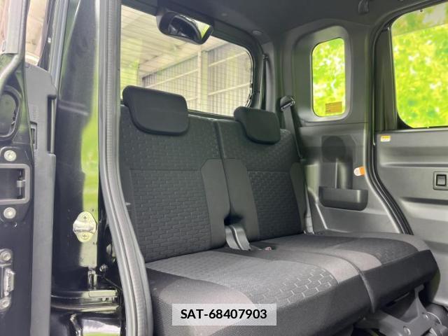 Daihatsu WAKE 2016-02 7916870-4