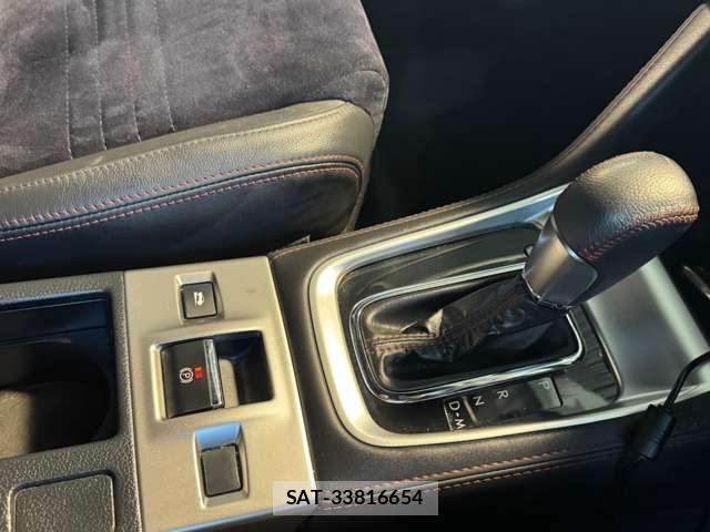 Subaru WRX S4 2015-02 7917386-15