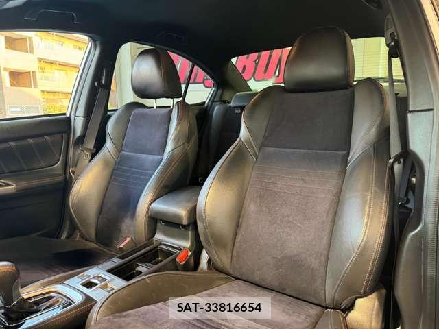 Subaru WRX S4 2015-02 7917386-4