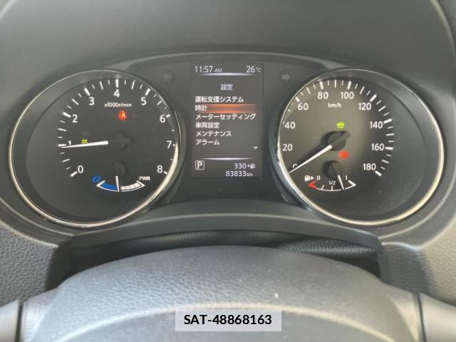 Nissan X-TRAIL 2017-07 7913832-14