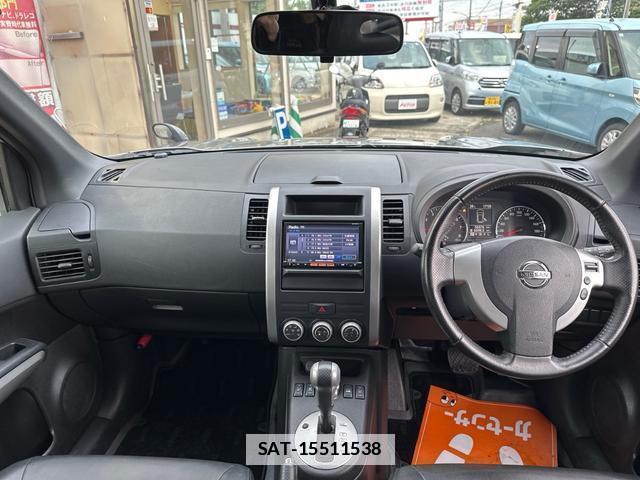 Nissan X-TRAIL 2013-08 7914163-1