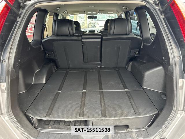 Nissan X-TRAIL 2013-08 7914163-15