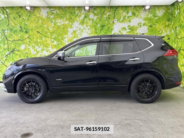 Nissan X-TRAIL 2017-06 7915529-1