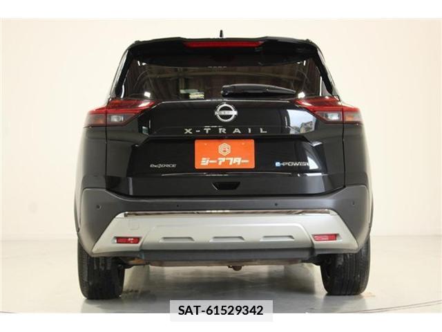 Nissan X-TRAIL 2023-09 7916270-10