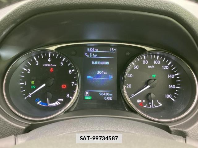 Nissan X-TRAIL 2017-03 7916741-13