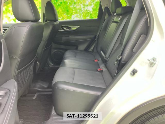 Nissan X-TRAIL 2017-04 7916802-6