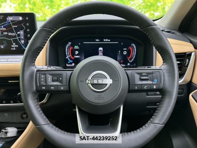 Nissan X-TRAIL 2023-08 7916916-13