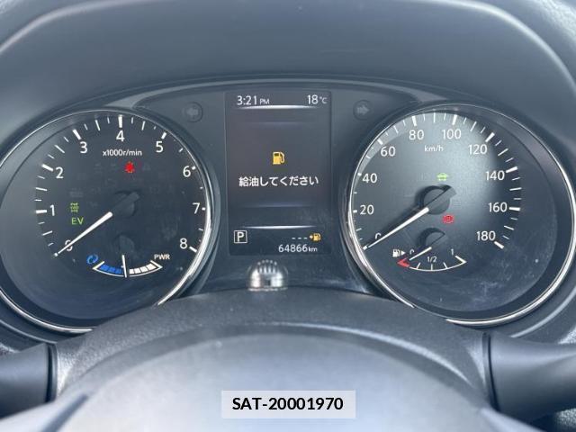 Nissan X-TRAIL 2017-06 7917102-13