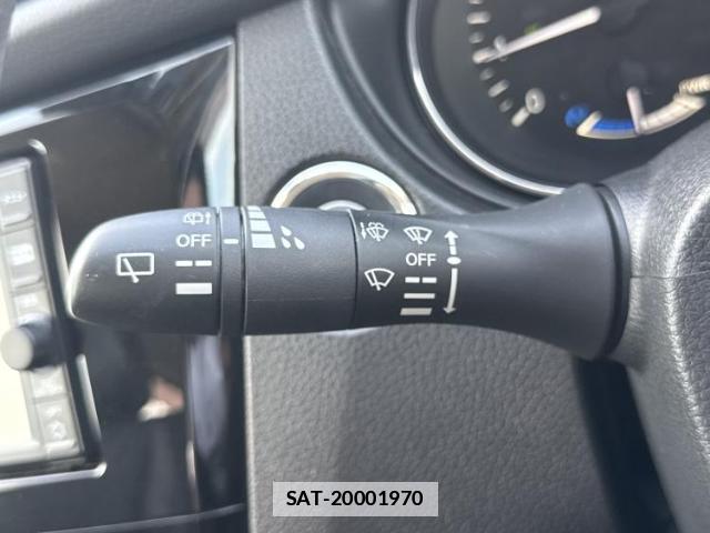 Nissan X-TRAIL 2017-06 7917102-16