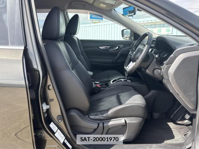 Nissan X-TRAIL 2017-06 7917102-3