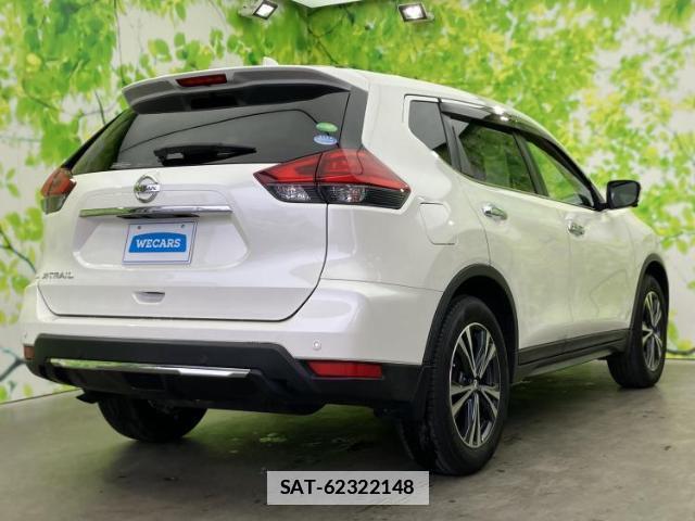 Nissan X-TRAIL 2017-07 7917209-2