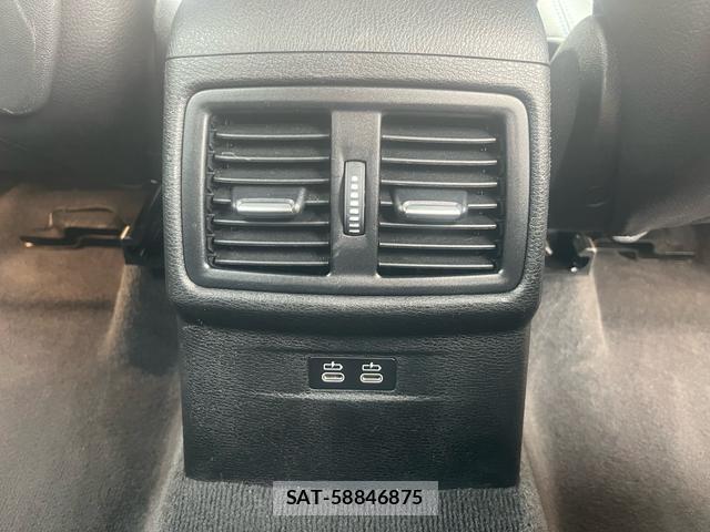Bmw X1 2021-06 7914358-13