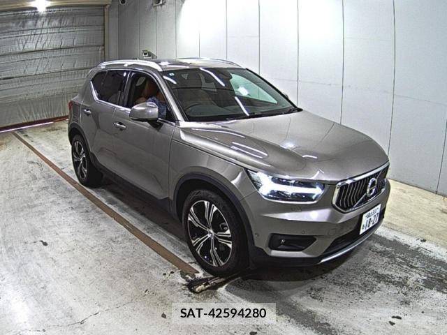 Volvo XC40 2021-09 7915430-0