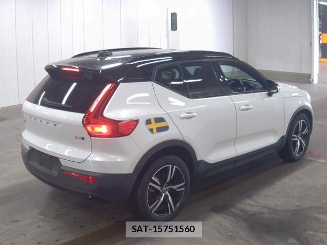 Volvo XC40 2021-05 7915924-4