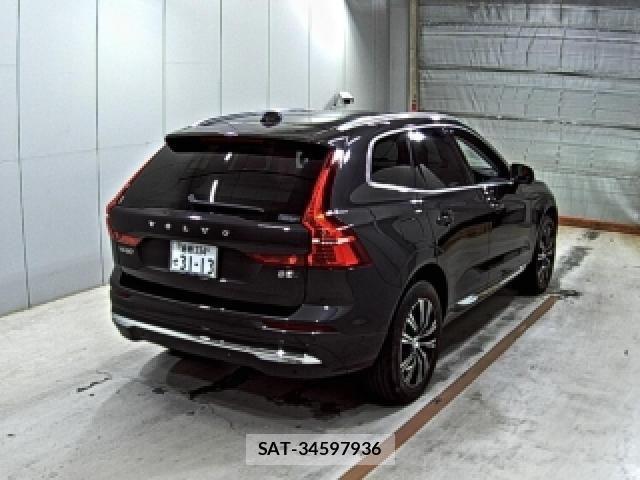 Volvo XC60 2021-10 7915428-4