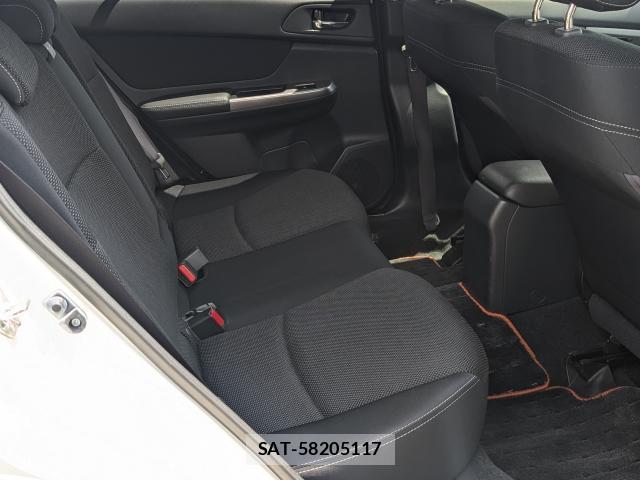 Subaru XV 2015-03 7916400-6