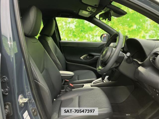 Toyota YARIS CROSS 2024-12 7913485-3