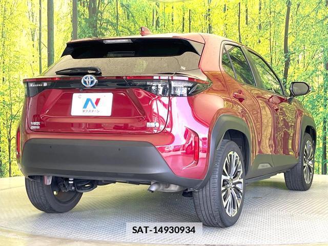 Toyota YARIS CROSS 2022-03 7913621-16