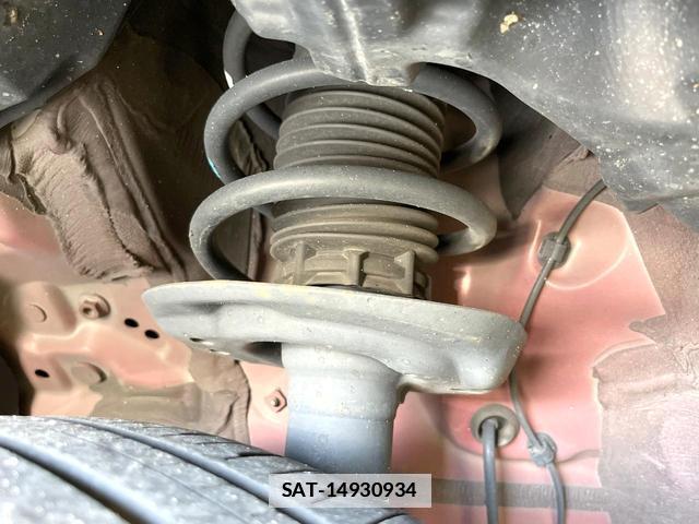 Toyota YARIS CROSS 2022-03 7913621-19