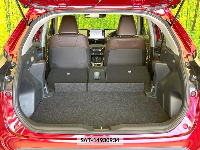Toyota YARIS CROSS 2022-03 7913621-9