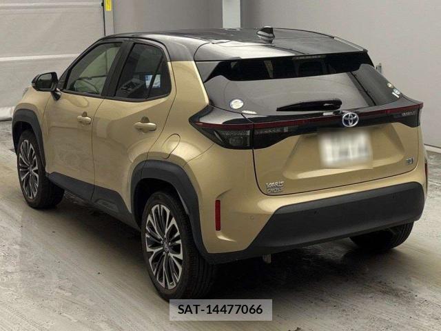 Toyota YARIS CROSS 2020-09 7915447-11
