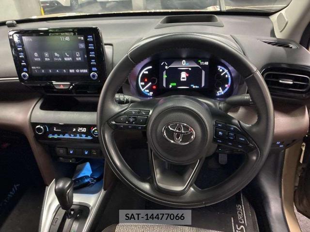 Toyota YARIS CROSS 2020-09 7915447-2