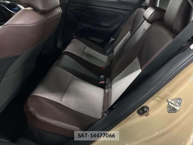 Toyota YARIS CROSS 2020-09 7915447-4