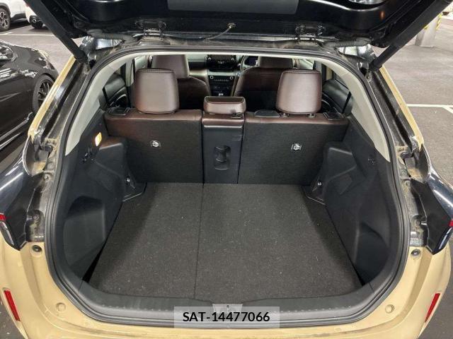 Toyota YARIS CROSS 2020-09 7915447-8
