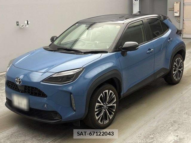 Toyota YARIS CROSS 2020-09 7915449-11