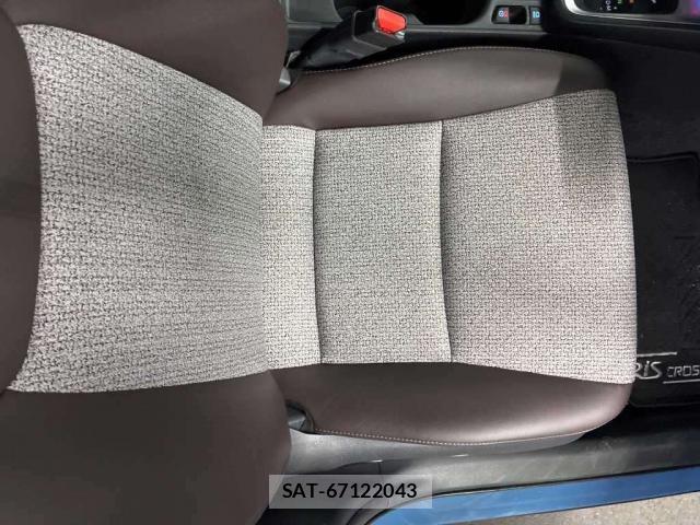 Toyota YARIS CROSS 2020-09 7915449-5