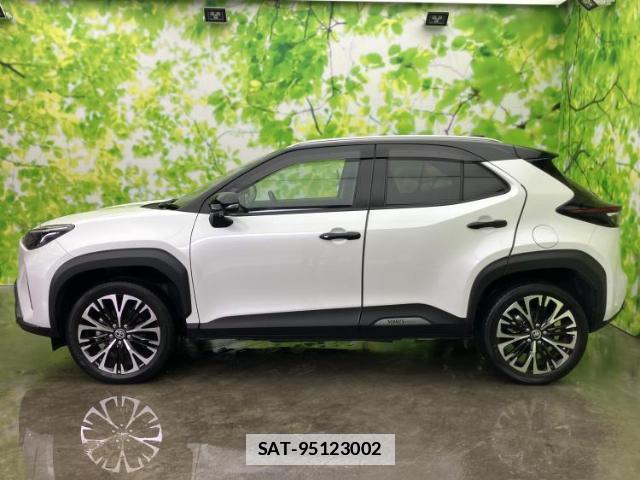 Toyota YARIS CROSS 2024-02 7917022-1