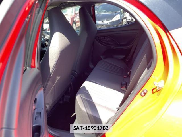 Toyota YARIS 2020-08 7913715-6