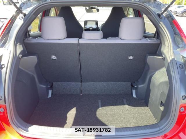 Toyota YARIS 2020-08 7913715-7