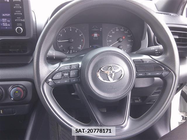 Toyota YARIS 2021-07 7914182-14