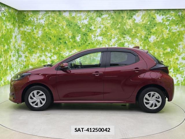 Toyota YARIS 2023-12 7916772-1