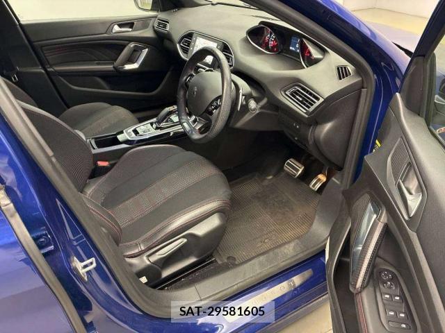 Peugeot 308 2019-06 7935994-5