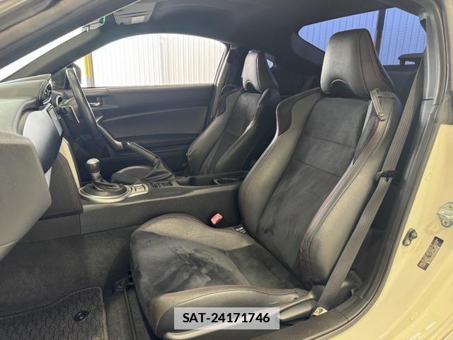 Toyota 86 2014-03 7934906-10