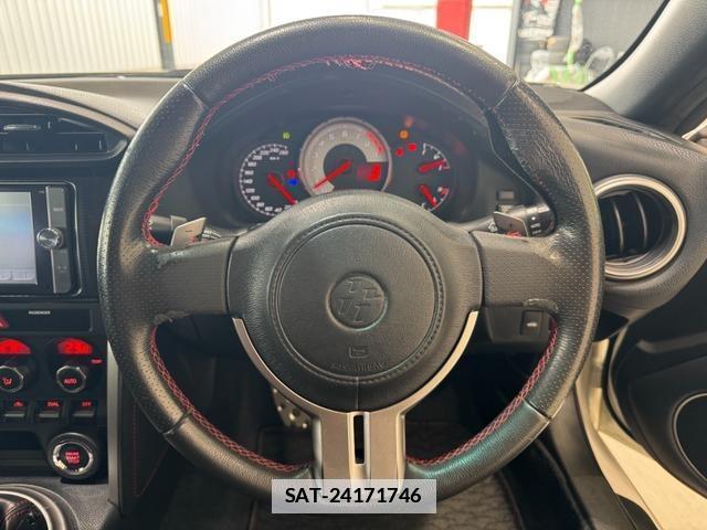 Toyota 86 2014-03 7934906-13