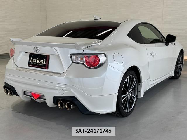 Toyota 86 2014-03 7934906-5