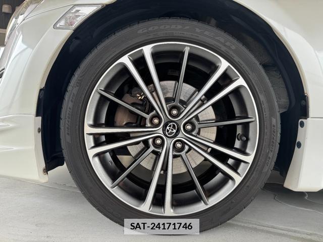 Toyota 86 2014-03 7934906-8