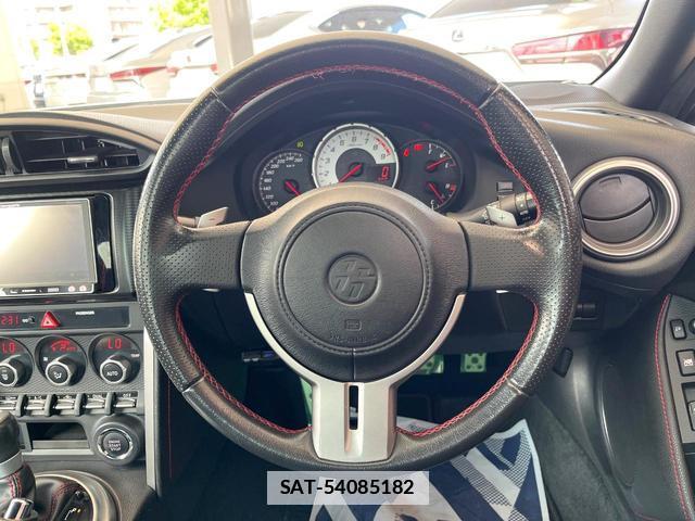 Toyota 86 2013-03 7936536-12