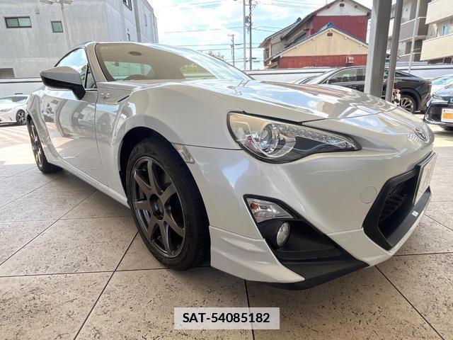 Toyota 86 2013-03 7936536-16