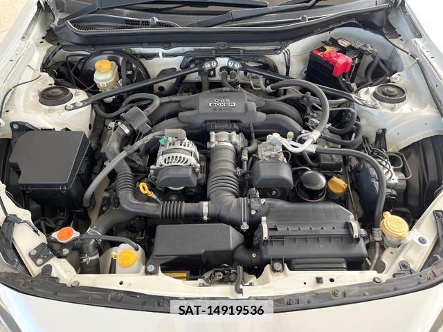 Toyota 86 2013-10 7936538-17