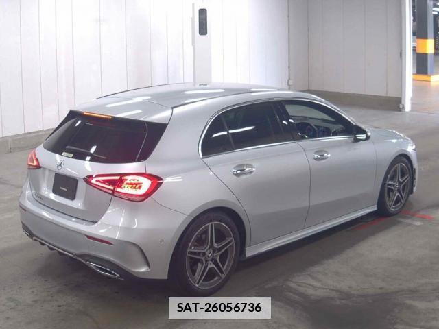 Mercedes Benz A-CLASS 2021-08 7936010-4