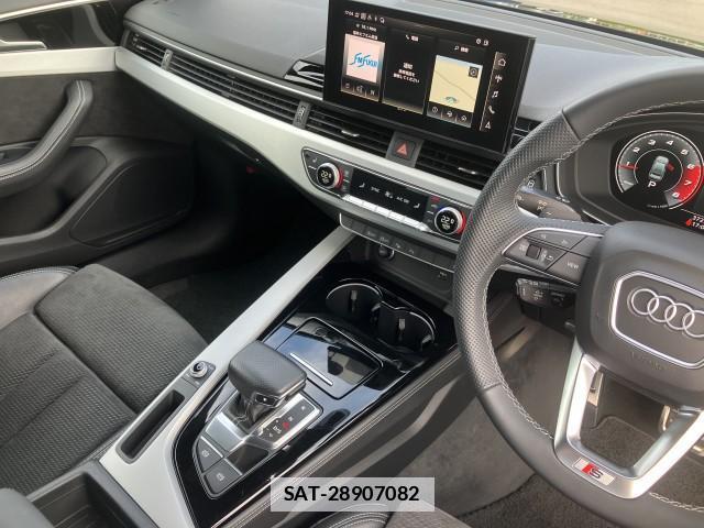 Audi A4 2021-05 7935658-17