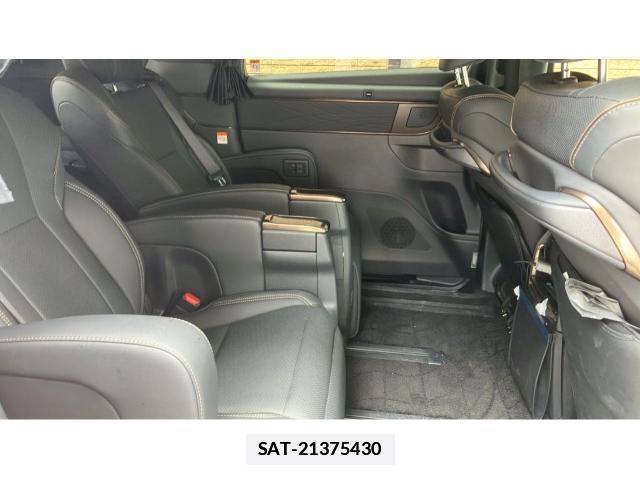 Toyota ALPHARD HYBRID 2026-01 7935387-6