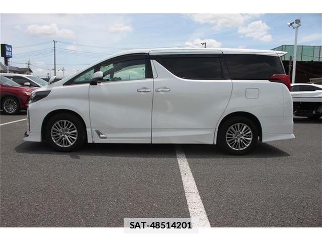 Toyota ALPHARD HYBRID 2021-09 7935827-9