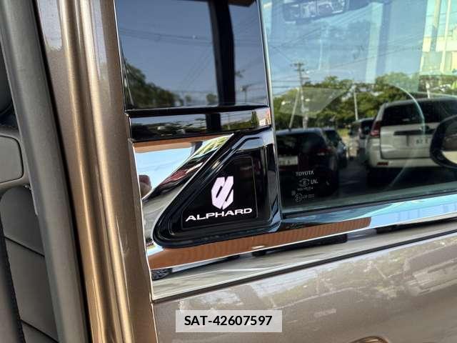 Toyota ALPHARD 2023-10 7934172-5