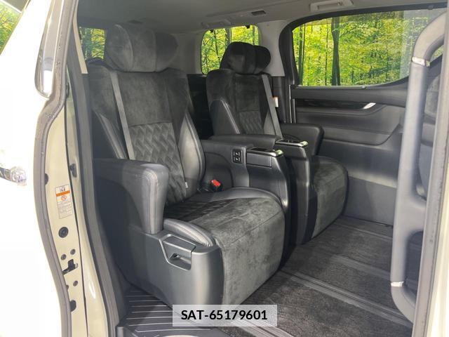 Toyota ALPHARD 2017-05 7934240-7