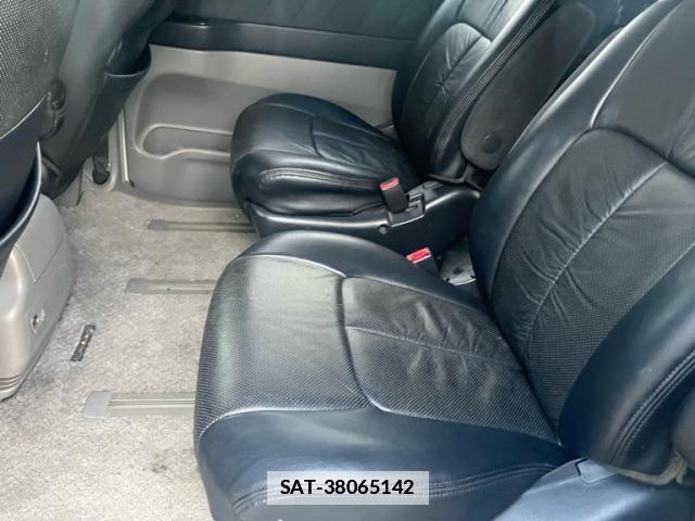 Toyota ALPHARD 2005-06 7934682-3